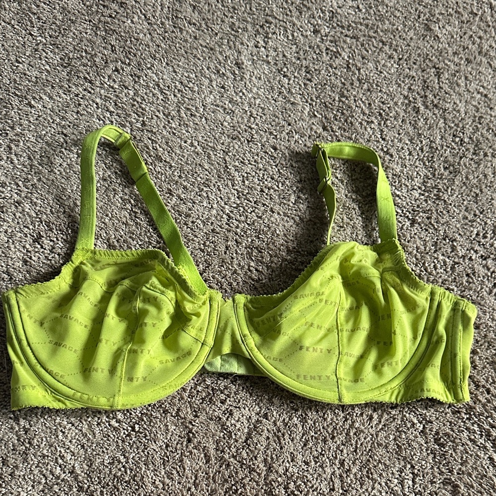 Savage X Fenty Vibrant Green Bra